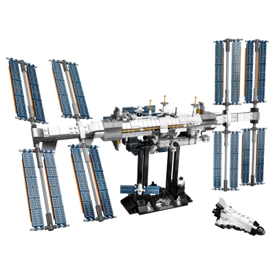International Space Station 21321 | Ideas | Buy online at the Official LEGO® Shop US