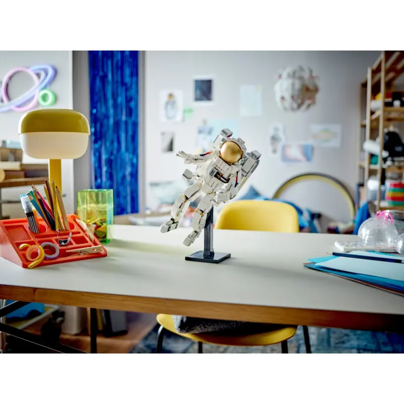 Space Astronaut LEGO31152 – Creator 3in1 – LEGO Shop Georgia